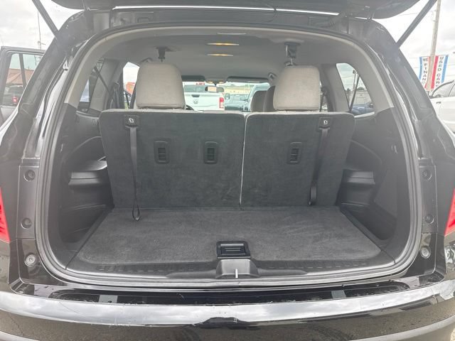 Used 2018 Honda Pilot LX image 12