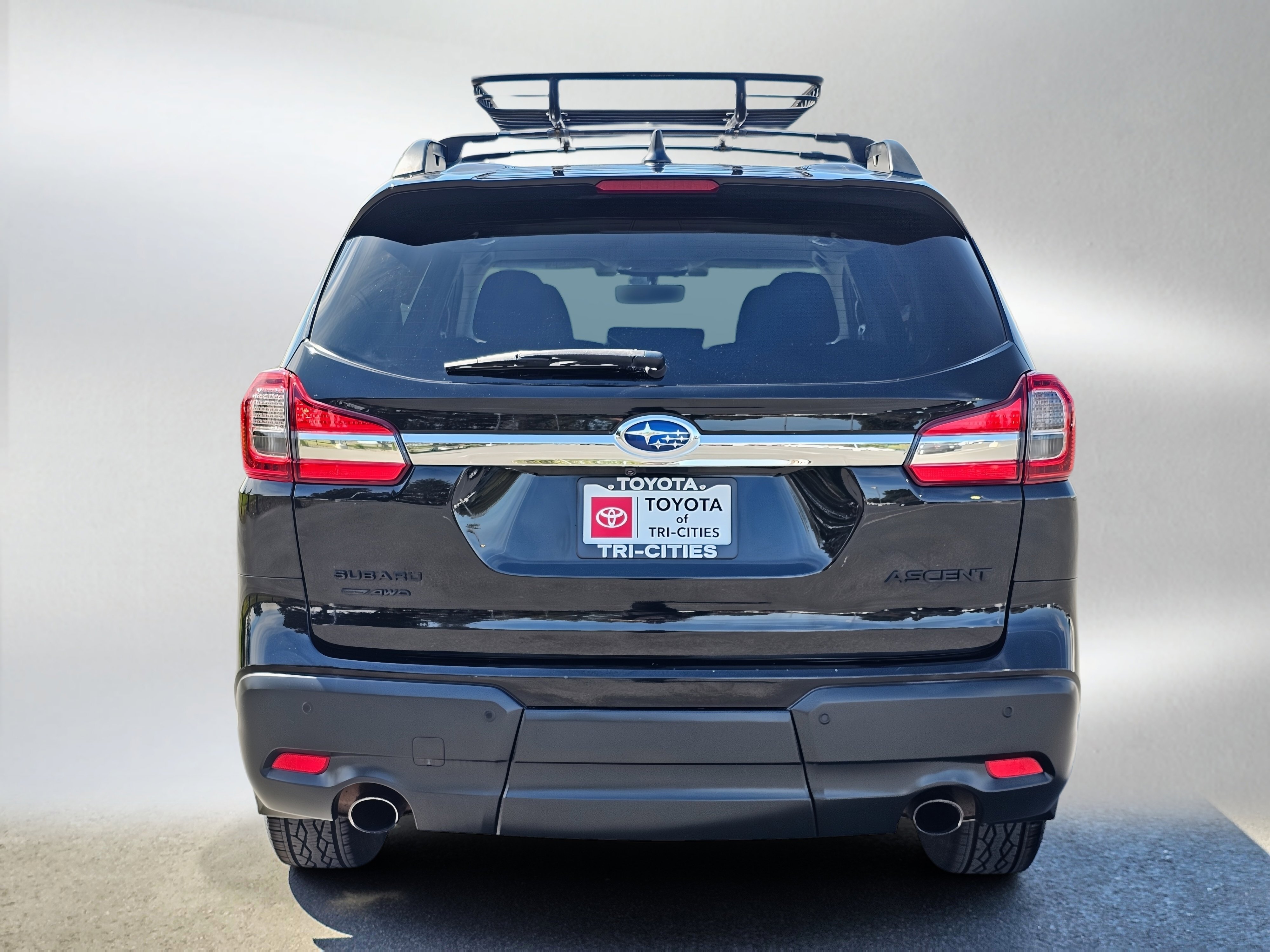 Used 2019 Subaru Ascent Premium AWD/4WD image 4