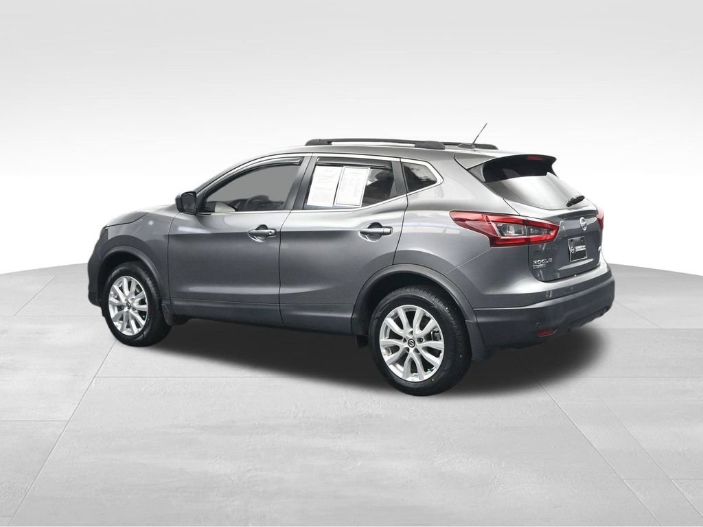 Used 2022 Nissan Rogue Sport S FWD image 3