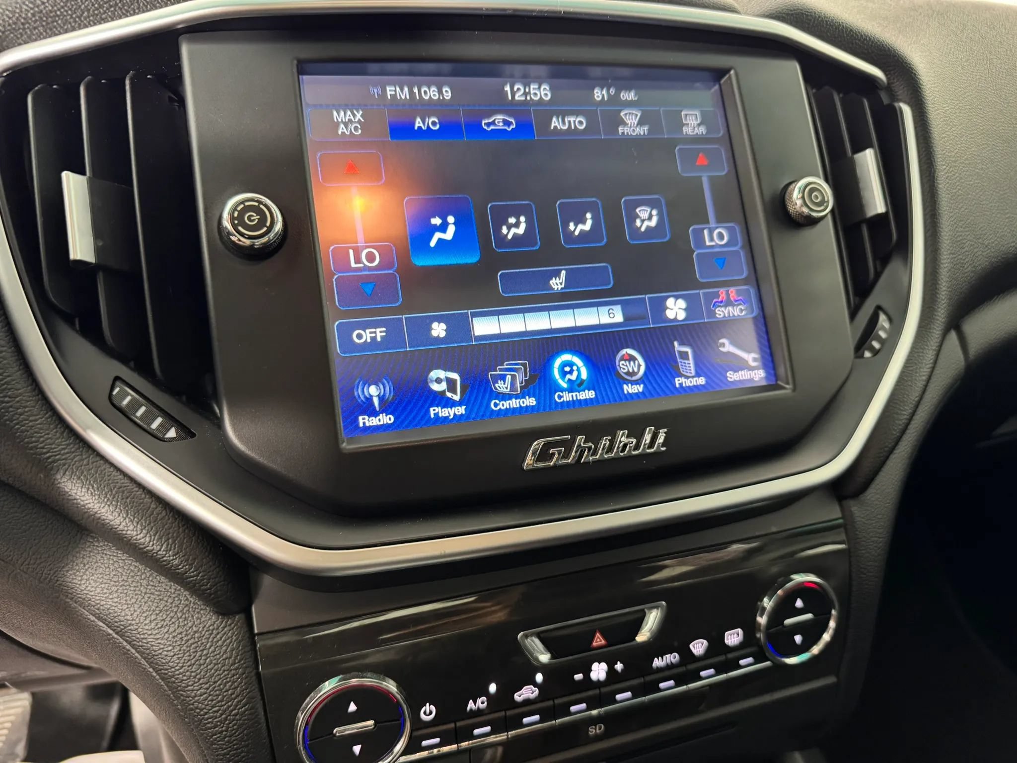 Used 2014 Maserati Ghibli S Q4 AWD/4WD image 21