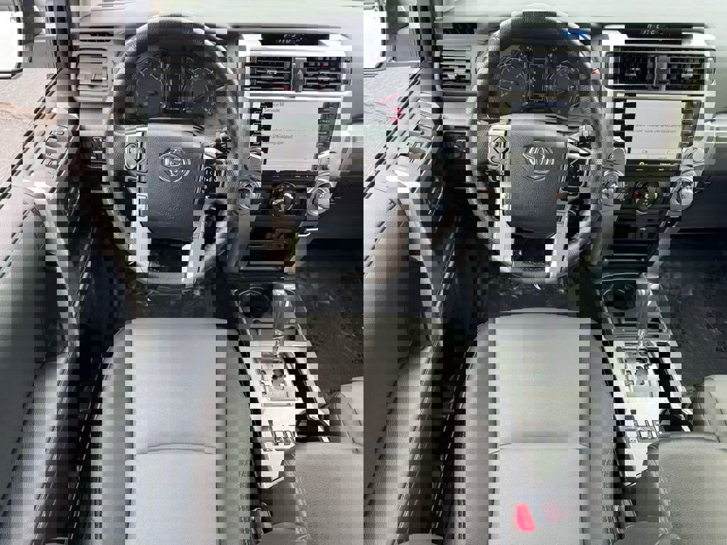 Certified 2024 Toyota 4Runner SR5 Premium image 15
