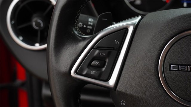 Used 2020 Chevrolet Camaro LT image 24