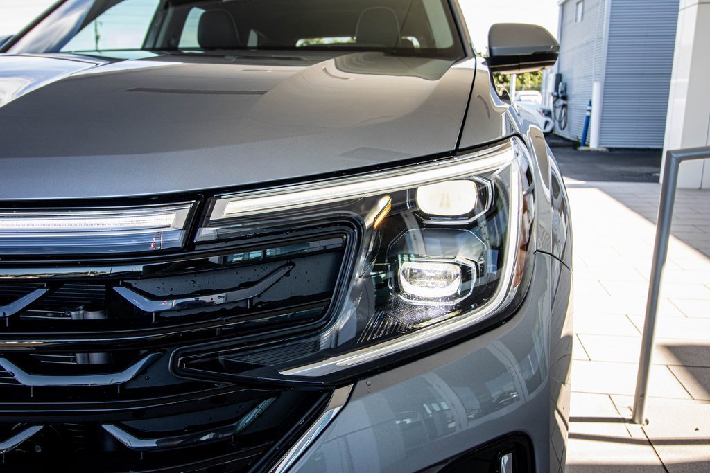 New 2026 Volkswagen Atlas SEL Premium R-Line image 10