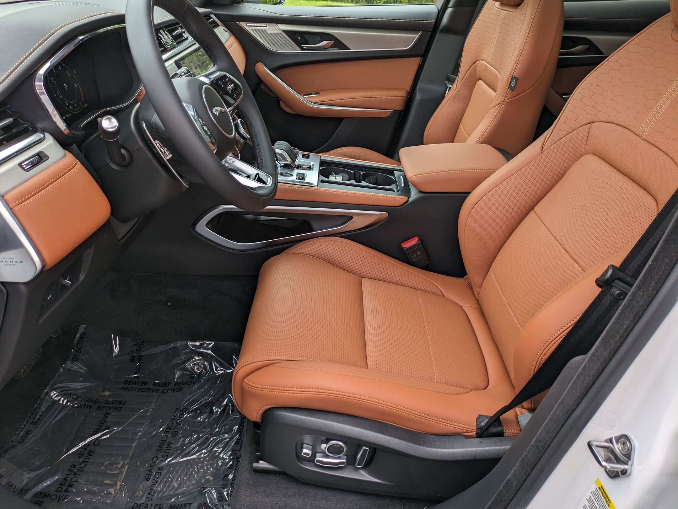 New 2026 Jaguar F-PACE R-Dynamic S image 22