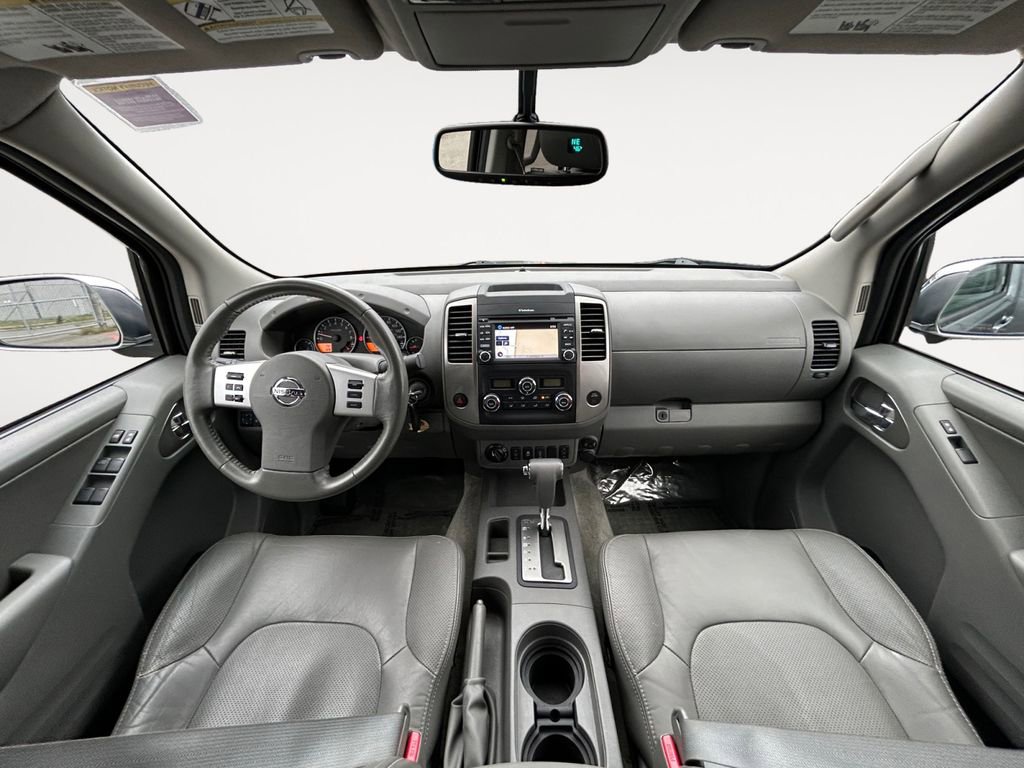 Used 2017 Nissan Frontier SL image 13