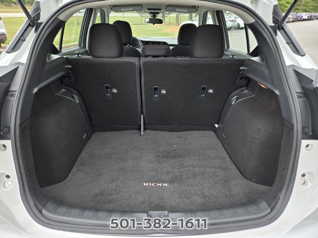 Used 2021 Nissan Kicks SV FWD image 16