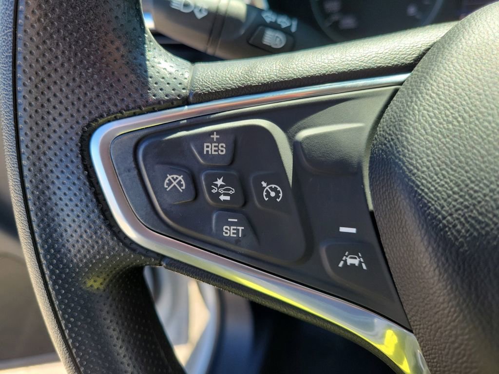 Used 2022 Chevrolet Equinox LT FWD image 22