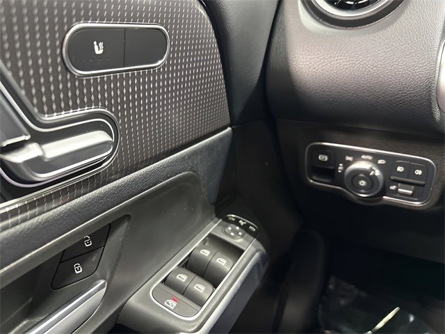 Certified 2020 Mercedes-Benz GLB 250 4MATIC image 16
