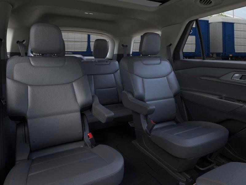 New 2025 Ford Explorer Active w/ Active Comfort Package image 32