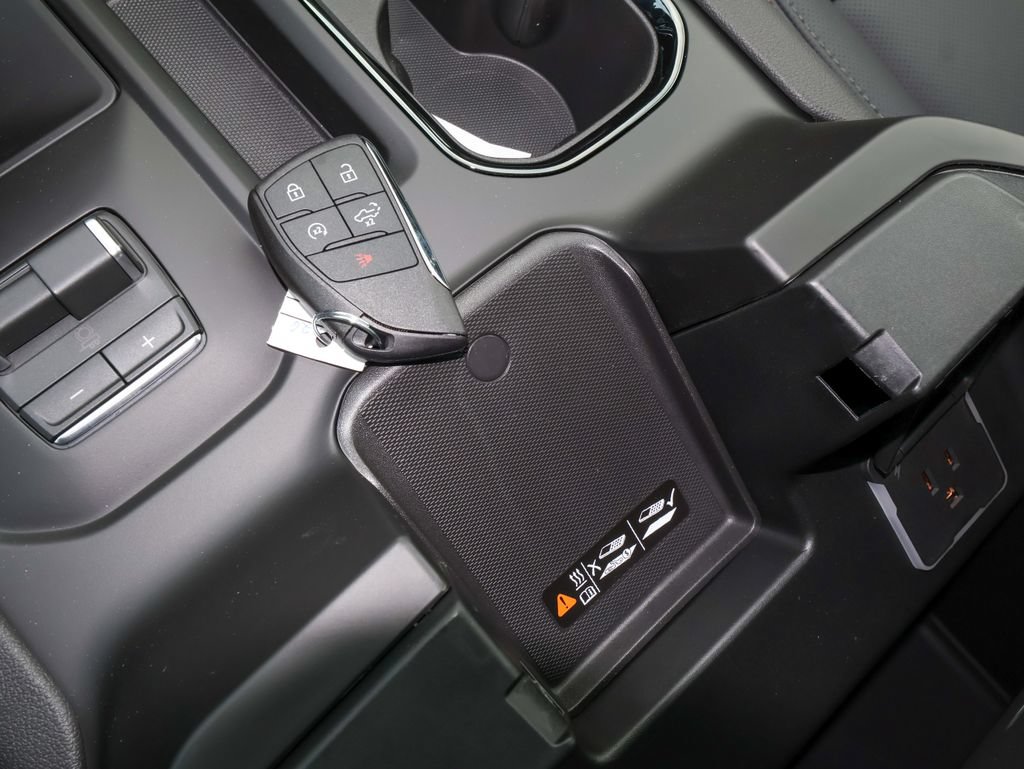 New 2026 GMC Sierra 1500 AT4 w/ AT4 Premium Package AWD/4WD image 26