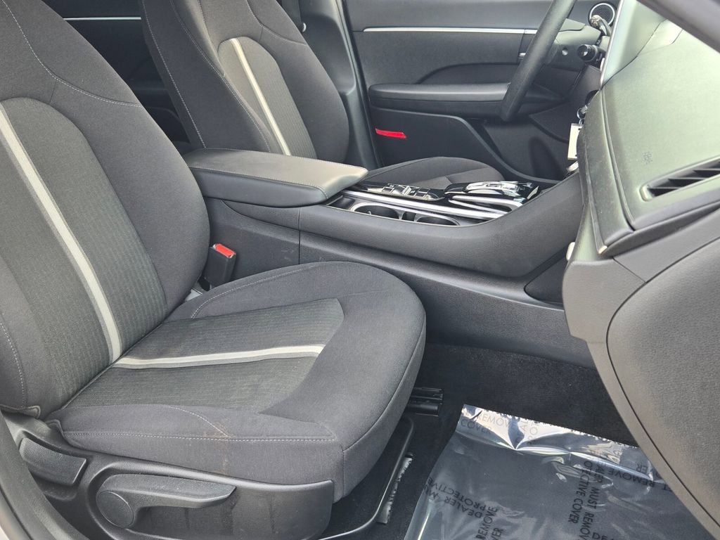 Used 2023 Hyundai Sonata SE FWD image 19