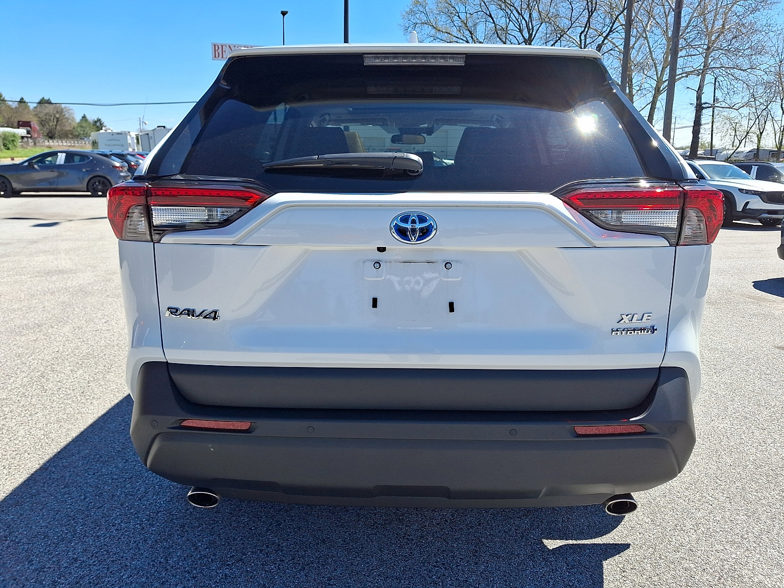 Used 2024 Toyota RAV4 XLE Premium w/ Weather Package image 6