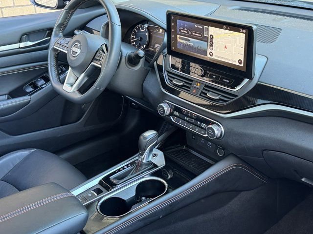 Used 2023 Nissan Altima 2.0 SR image 12