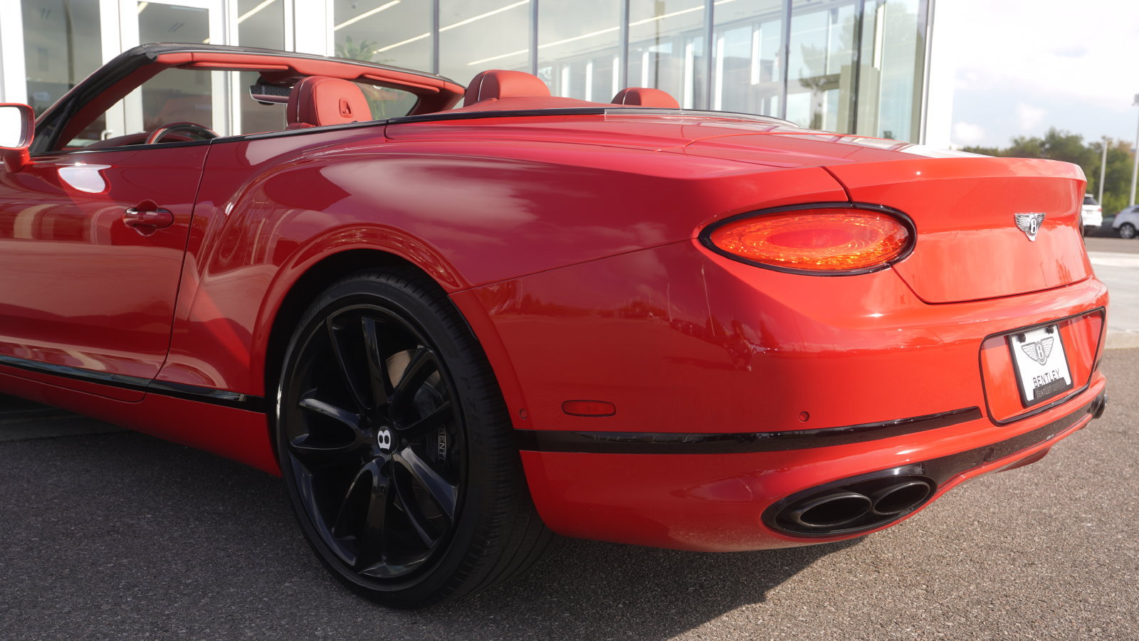 Used 2022 Bentley Continental GT AWD/4WD image 10