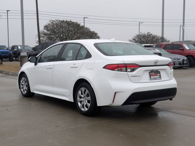 Used 2023 Toyota Corolla LE image 8