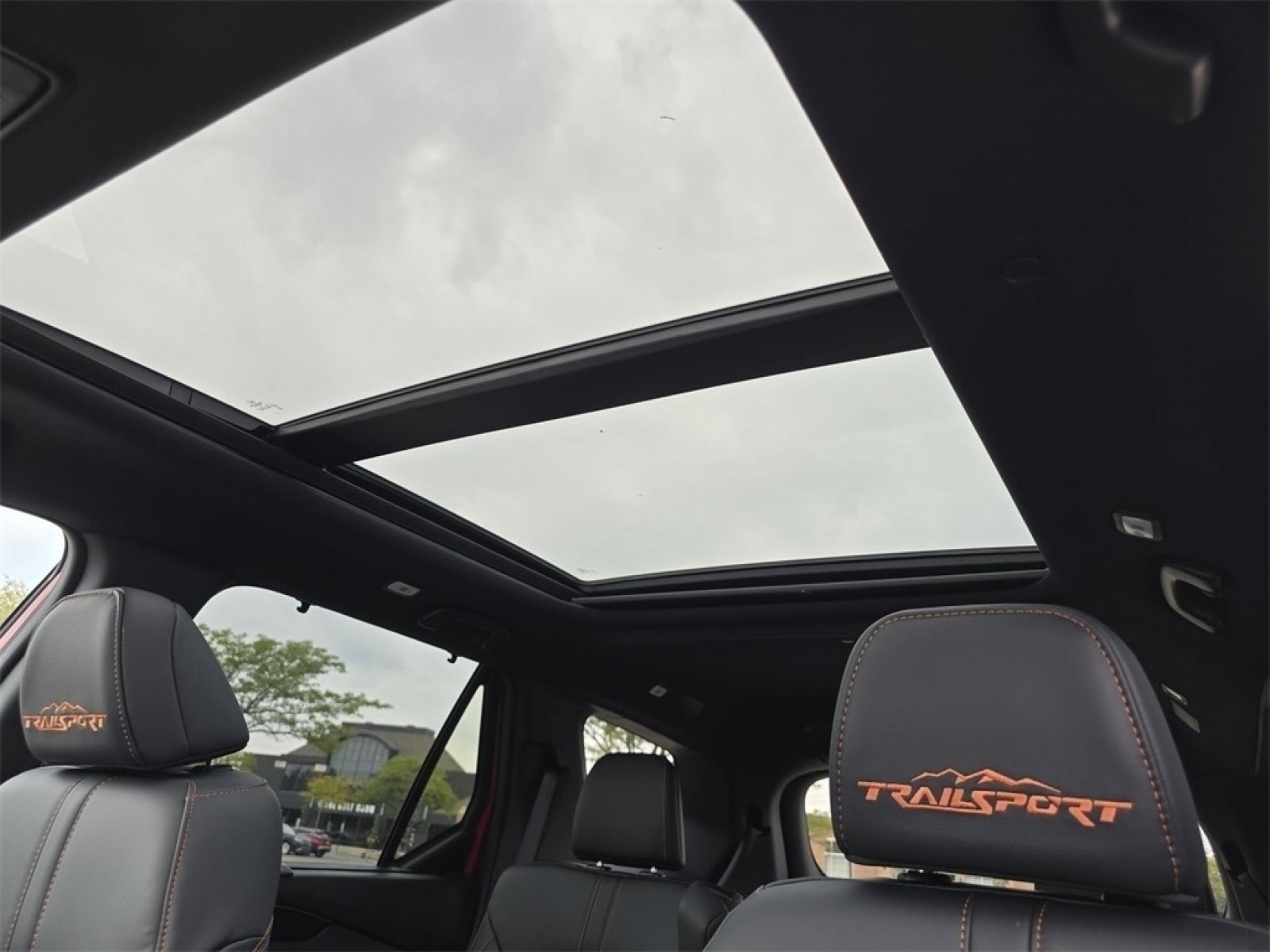 New 2025 Honda Pilot TrailSport image 3