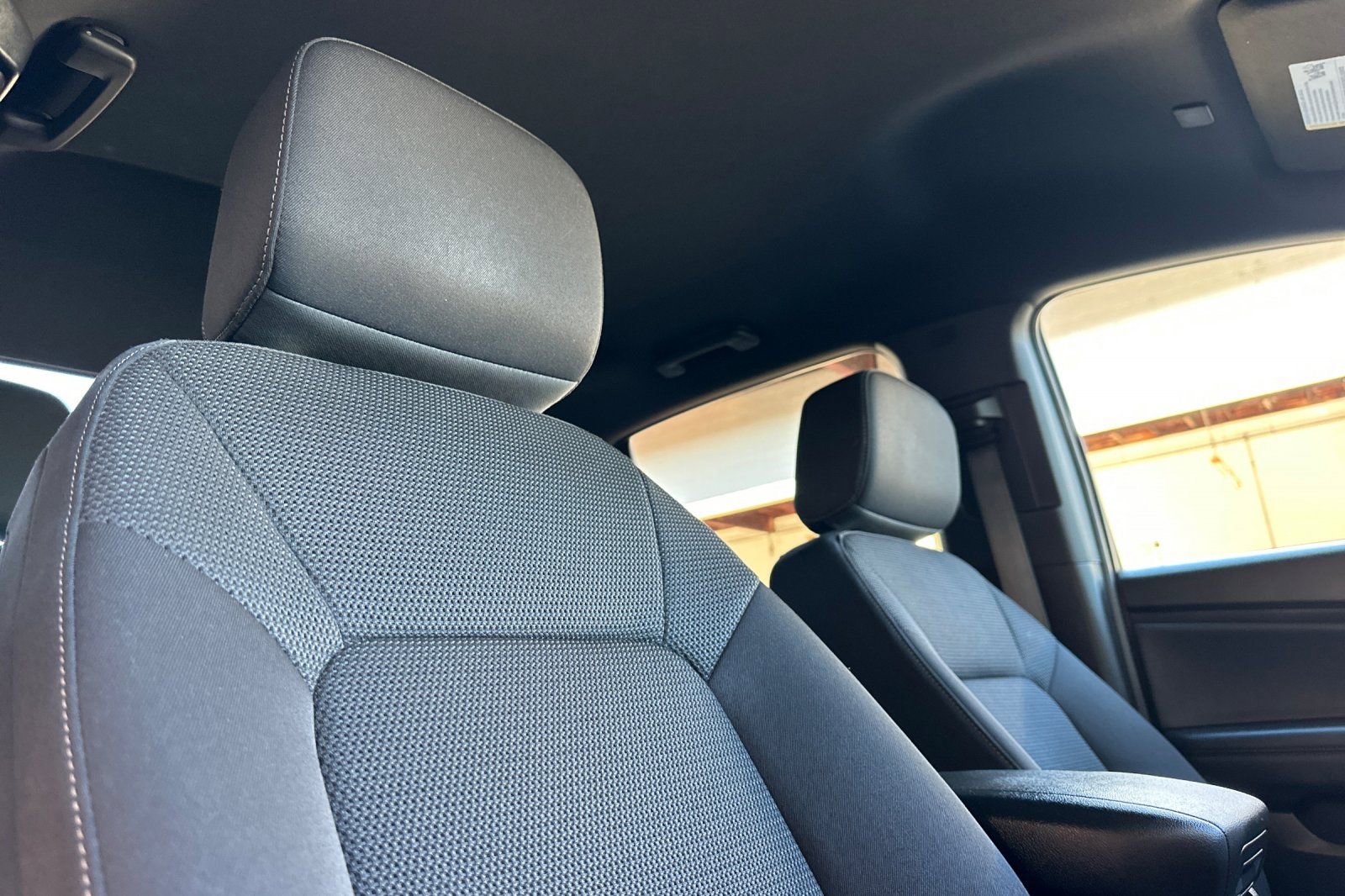 Certified 2024 Chevrolet Colorado LT w/ LT Convenience Package image 20