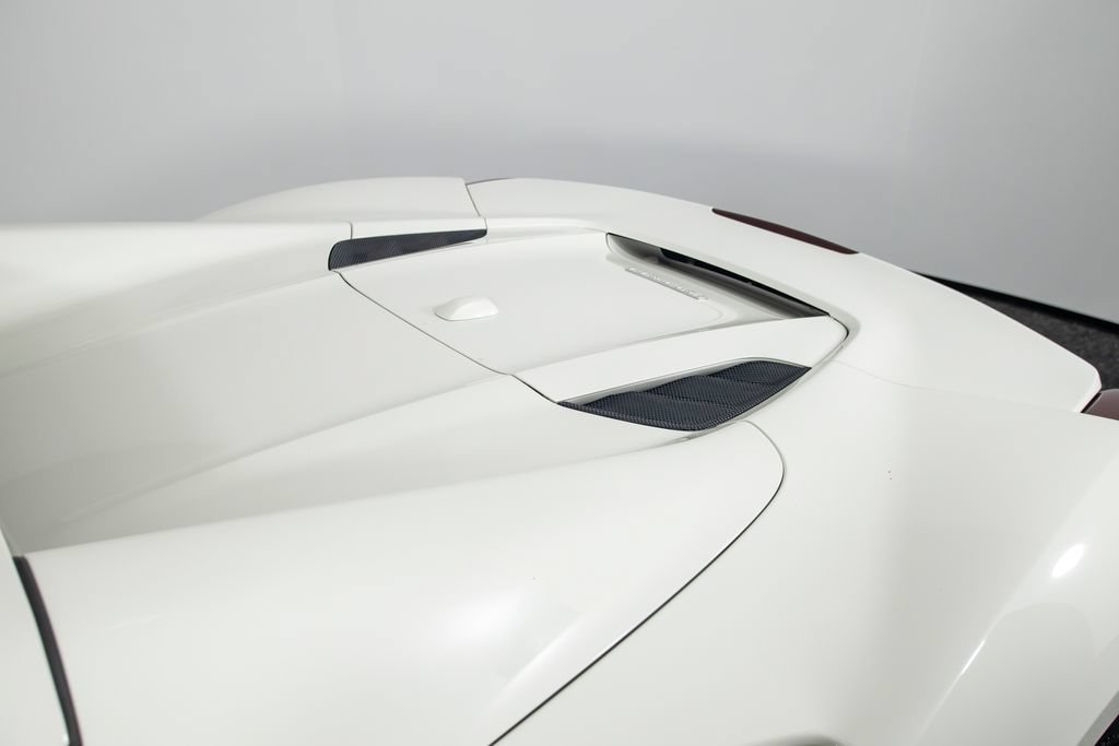 Used 2017 Ferrari 488 Spider RWD image 15