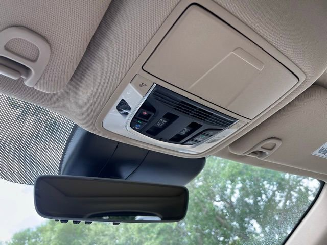 Used 2023 Acura RDX w/ Technology Package image 12