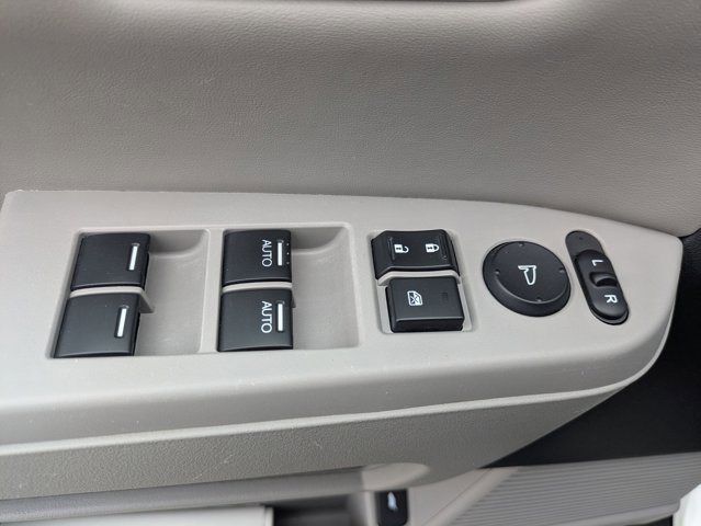 Used 2015 Honda Pilot EX-L image 12