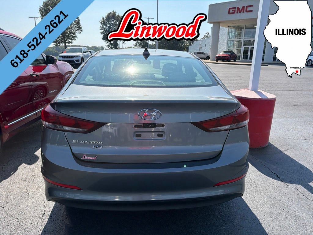 Used 2017 Hyundai Elantra SE FWD image 4