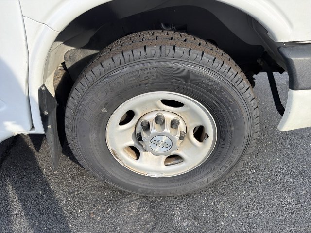 Used 2014 Chevrolet Express 3500 w/ School Bus Package RWD image 14