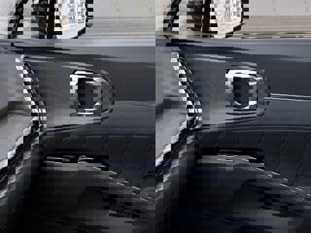 Certified 2026 Kia Sorento SX AWD/4WD image 25