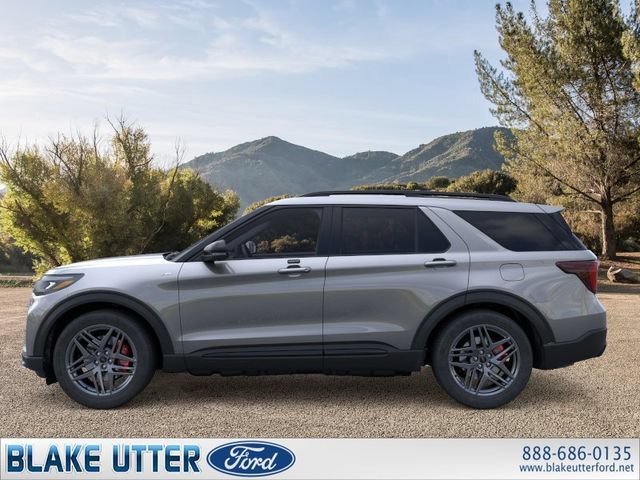 New 2026 Ford Explorer ST-Line w/ ST-Line Street Pack AWD/4WD image 3