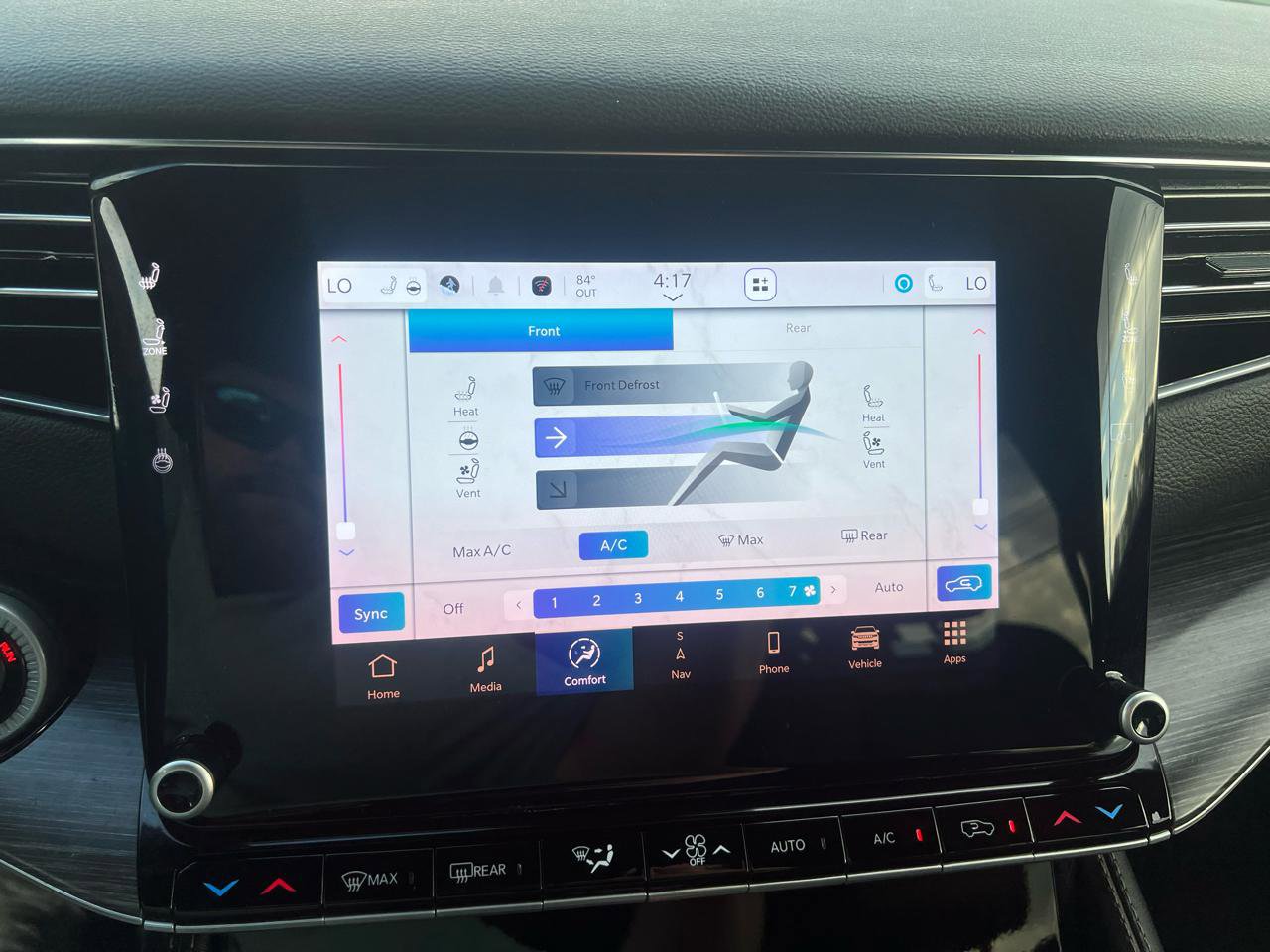 Used 2024 Jeep Wagoneer L Series II image 54