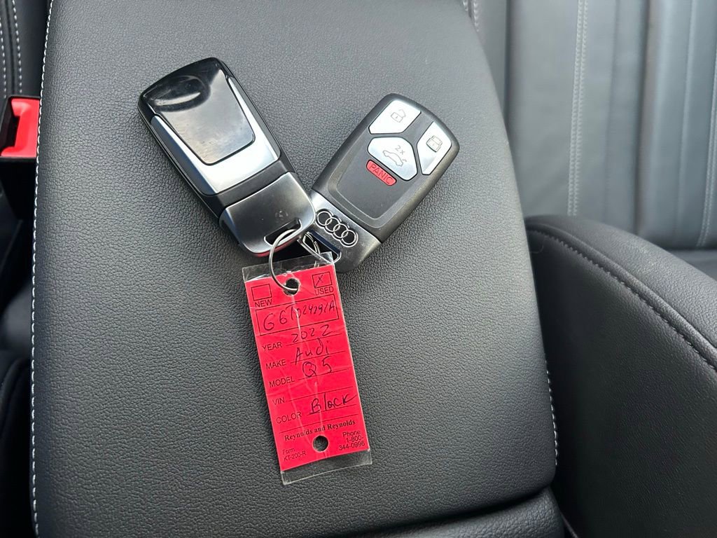 Used 2023 Audi Q5 2.0T Premium w/ Convenience Package image 61