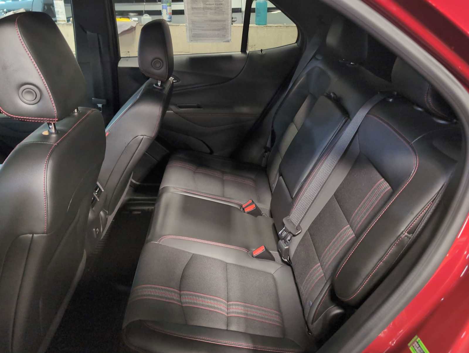 Used 2024 Chevrolet Equinox RS image 23