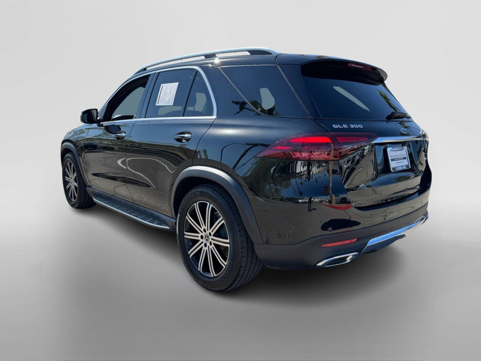 Certified 2026 Mercedes-Benz GLE 350 4MATIC image 3