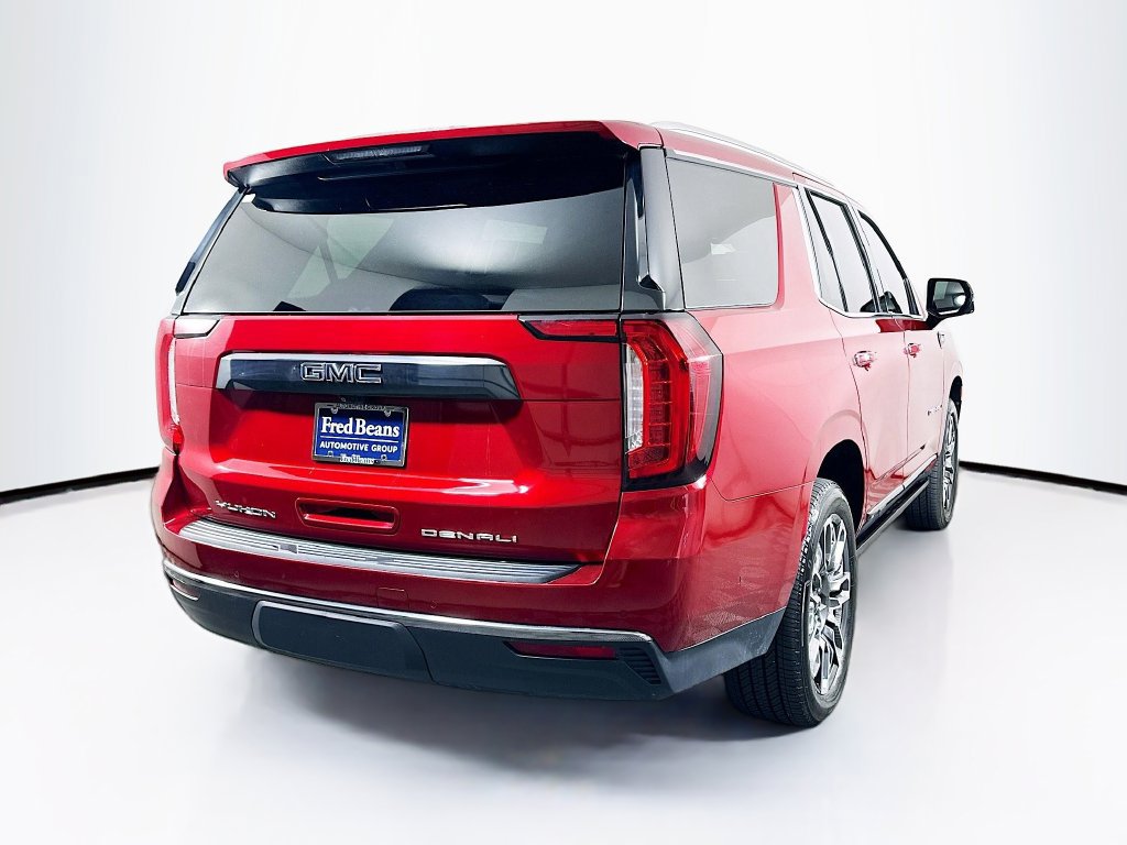 Used 2024 GMC Yukon Denali Ultimate AWD/4WD image 10