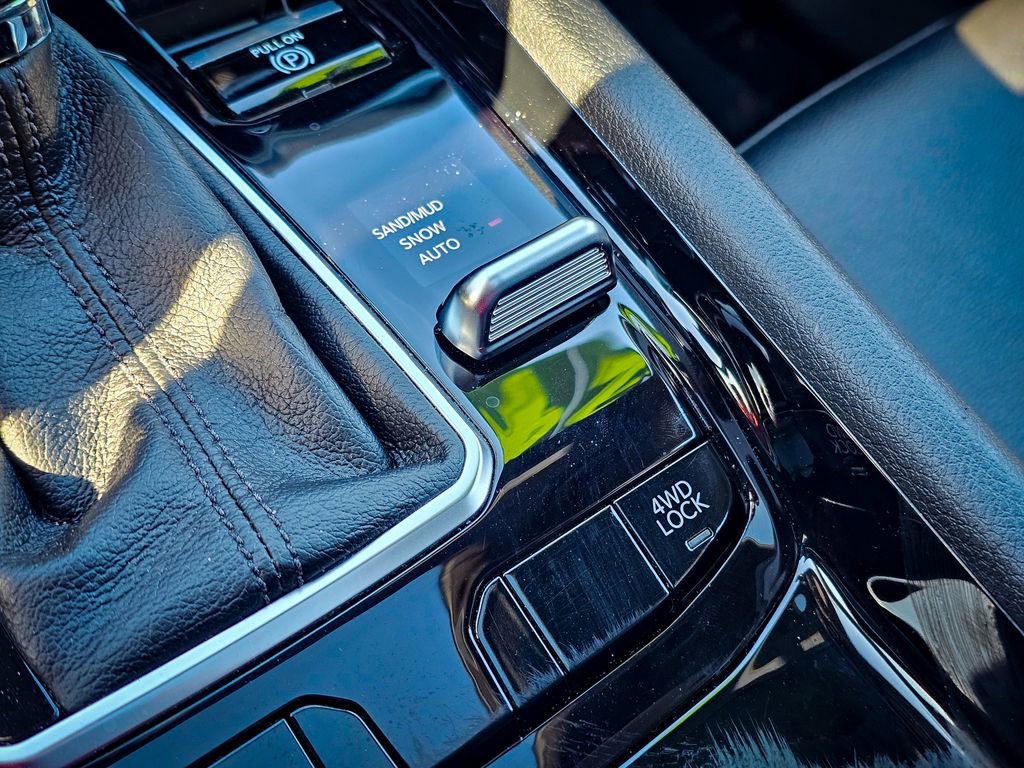 Certified 2024 Jeep Compass Limited w/ High Altitude Package image 28