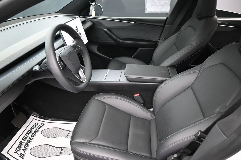 Used 2026 Tesla Model Y Long Range AWD/4WD image 21