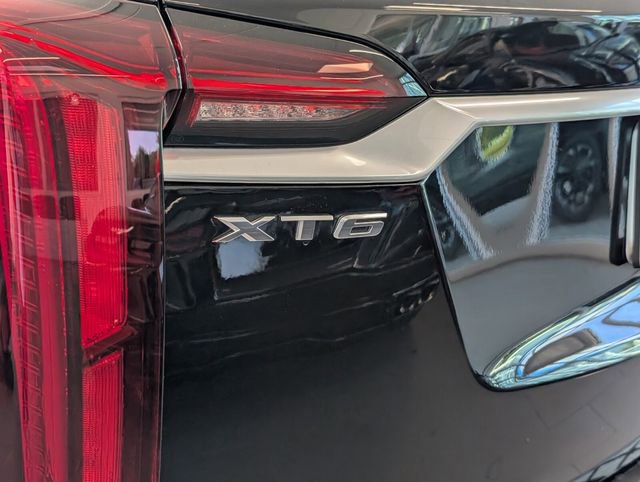 Used 2020 Cadillac XT6 Premium Luxury image 10