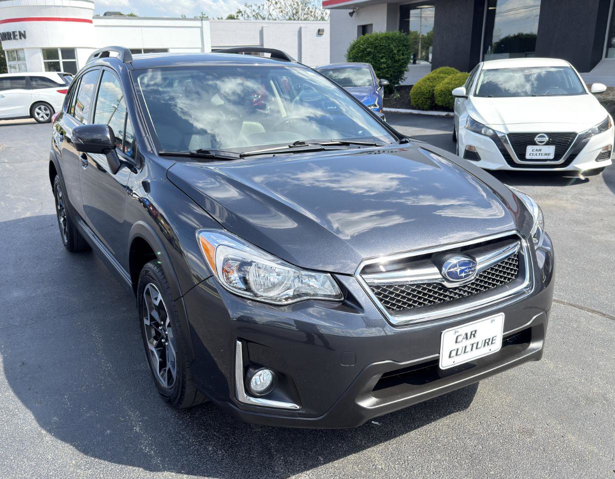 Used 2017 Subaru Crosstrek 2.0i Limited w/ Popular Package #2 AWD/4WD image 5