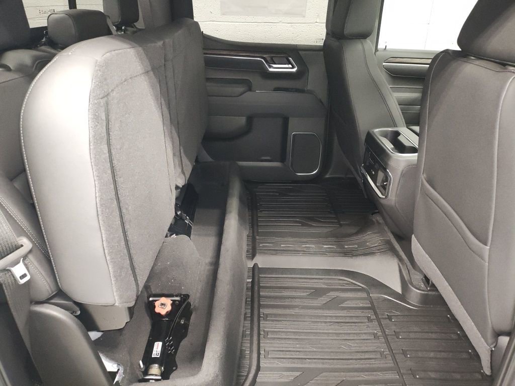 New 2026 GMC Sierra 1500 SLT w/ SLT Premium Plus Package image 13