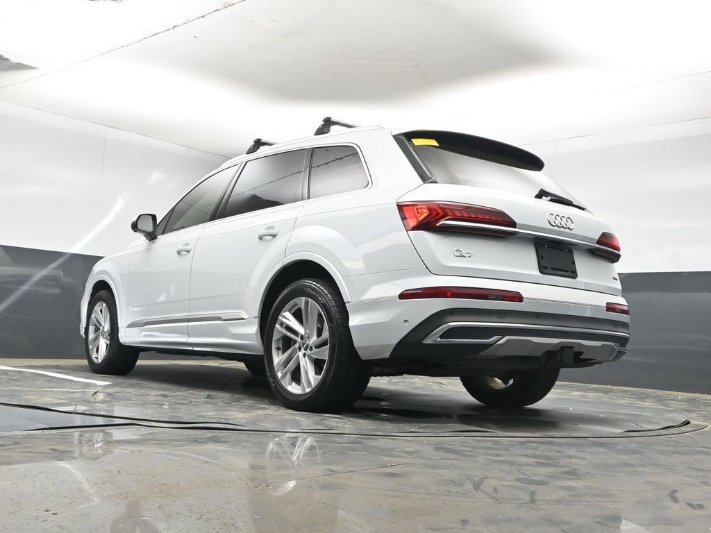 Used 2020 Audi Q7 3.0T Premium Plus image 12