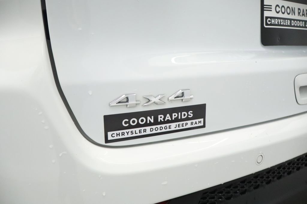 Used 2024 Jeep Compass Limited AWD/4WD image 19