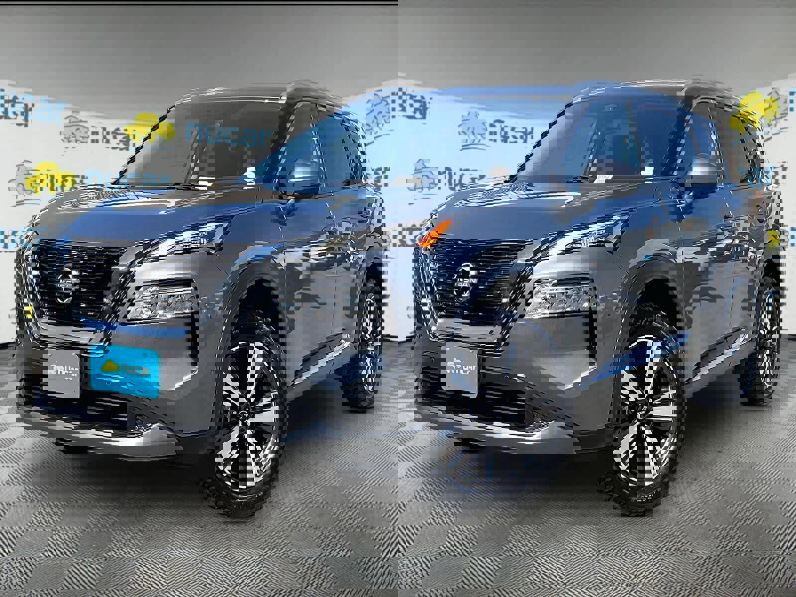 Used 2022 Nissan Rogue SL w/ SL Premium Package image 3