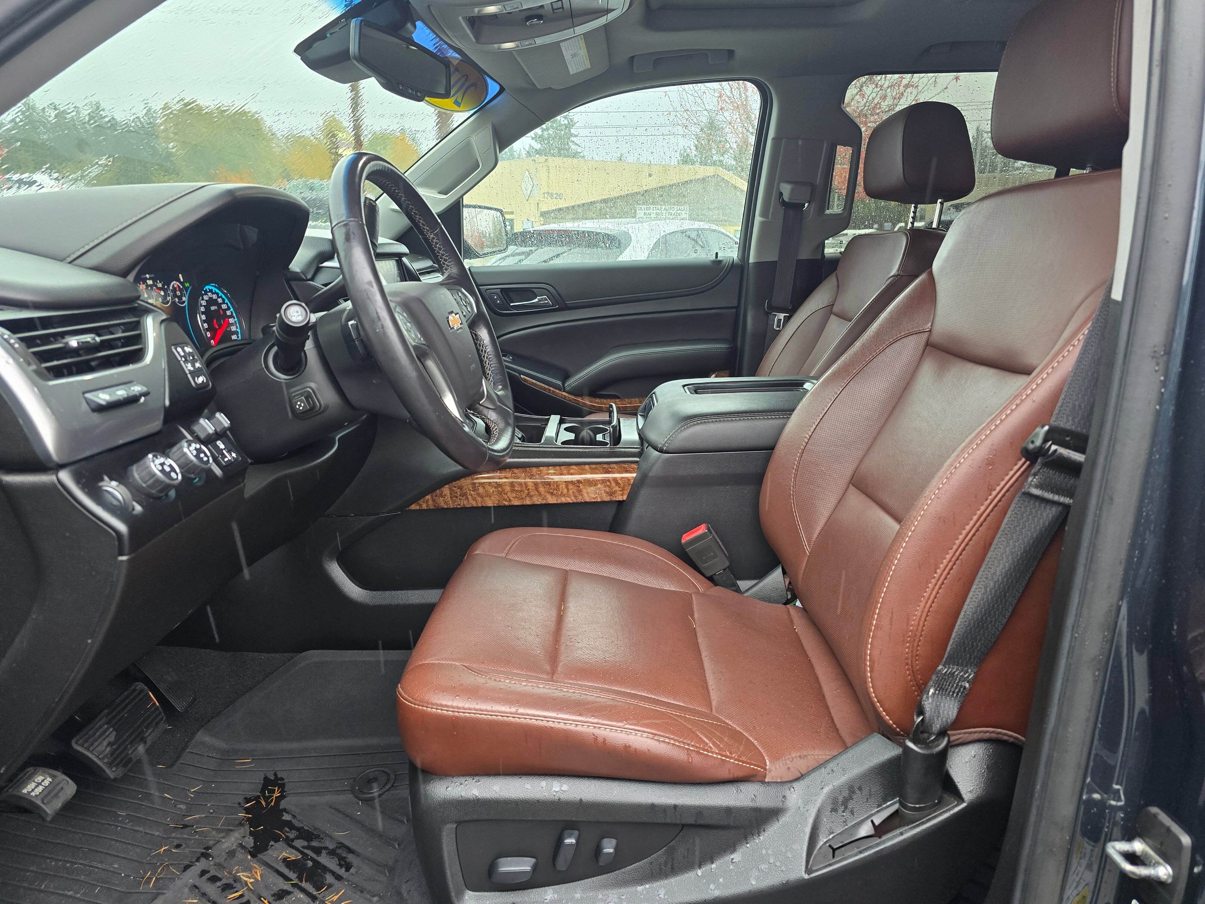 Used 2019 Chevrolet Tahoe Premier w/ Premier Plus Edition AWD/4WD image 24