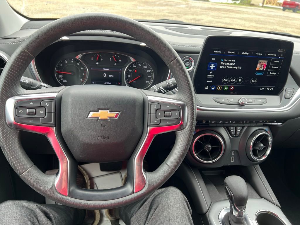 Used 2024 Chevrolet Blazer LT w/ Convenience Package FWD image 29