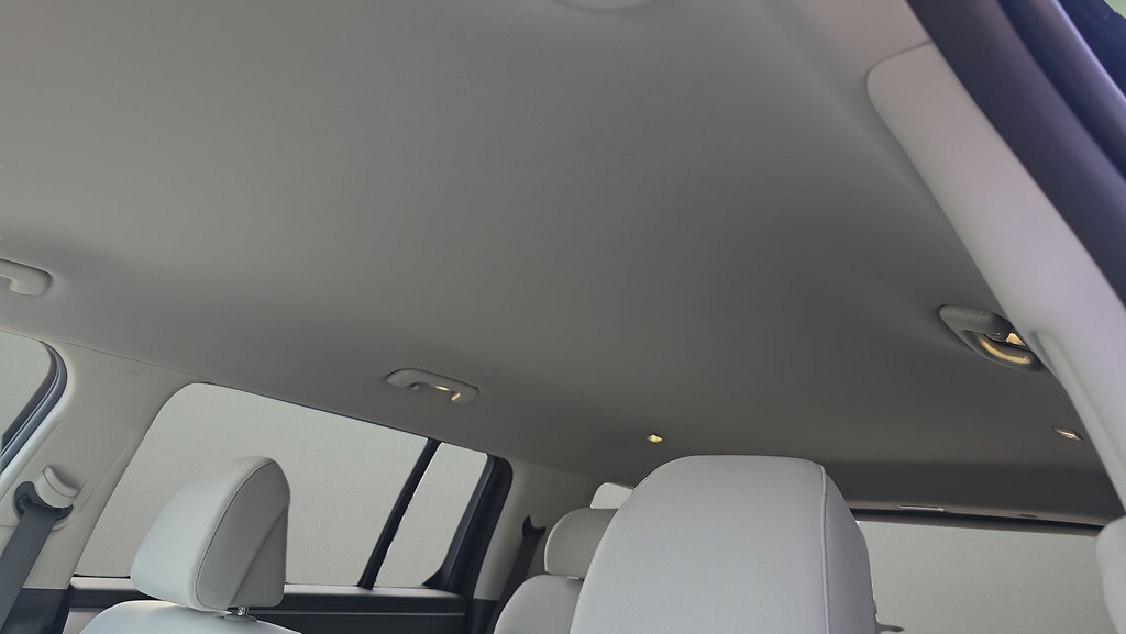 New 2026 Hyundai Santa Fe SE FWD image 17