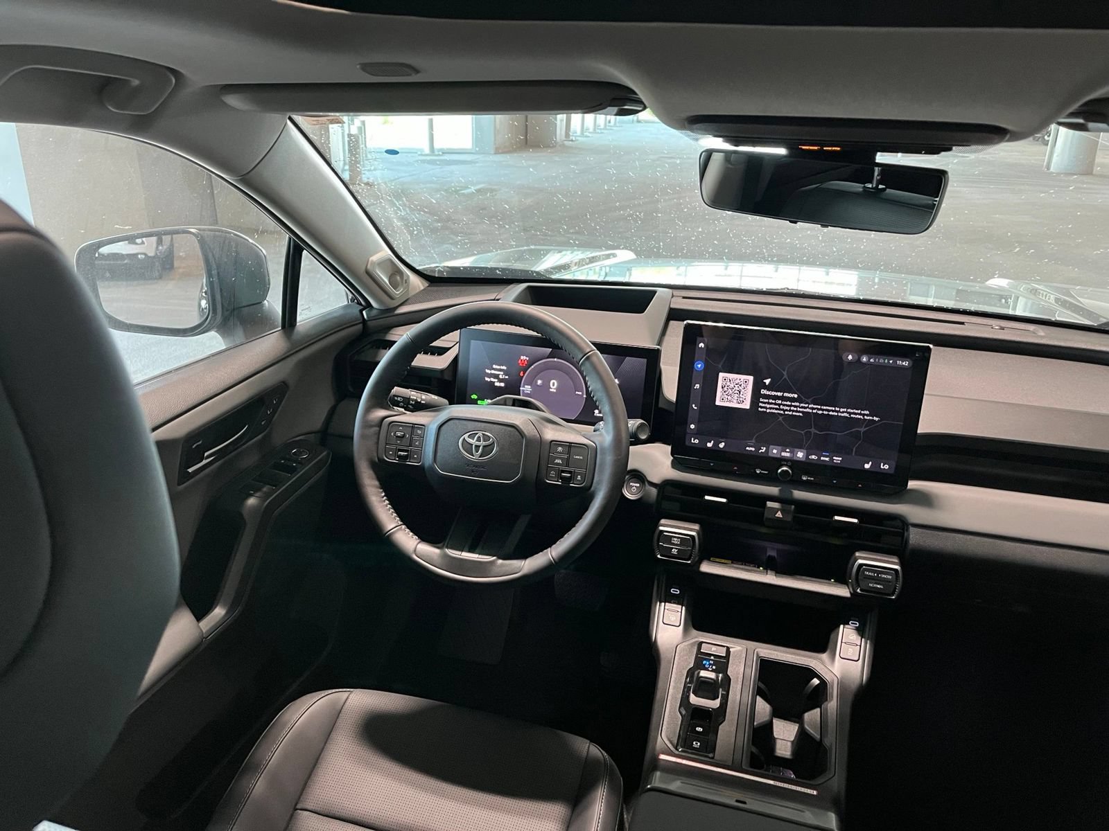 New 2026 Toyota RAV4 Limited AWD/4WD image 39