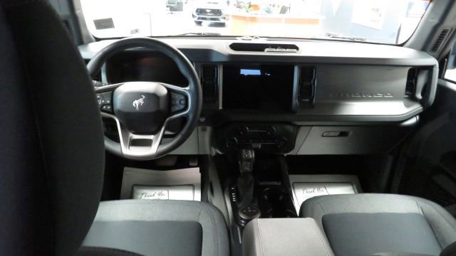 Used 2025 Ford Bronco Big Bend image 2