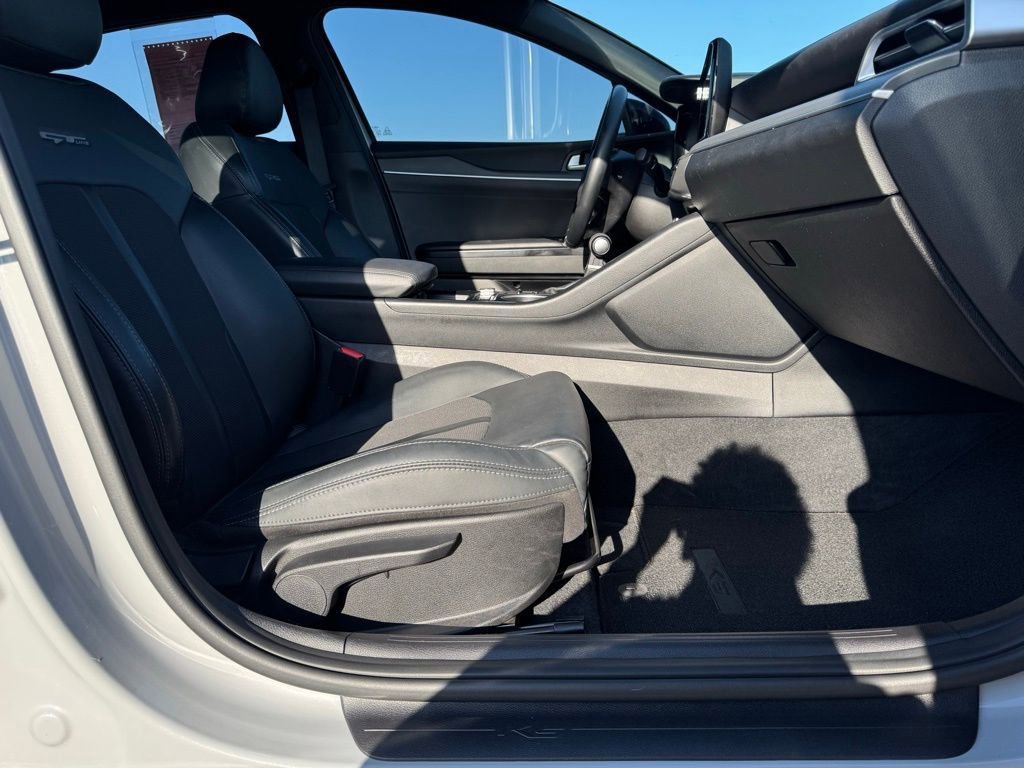 Used 2022 Kia K5 GT-Line image 6