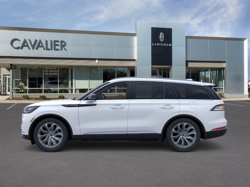 New 2026 Lincoln Aviator AWD image 3