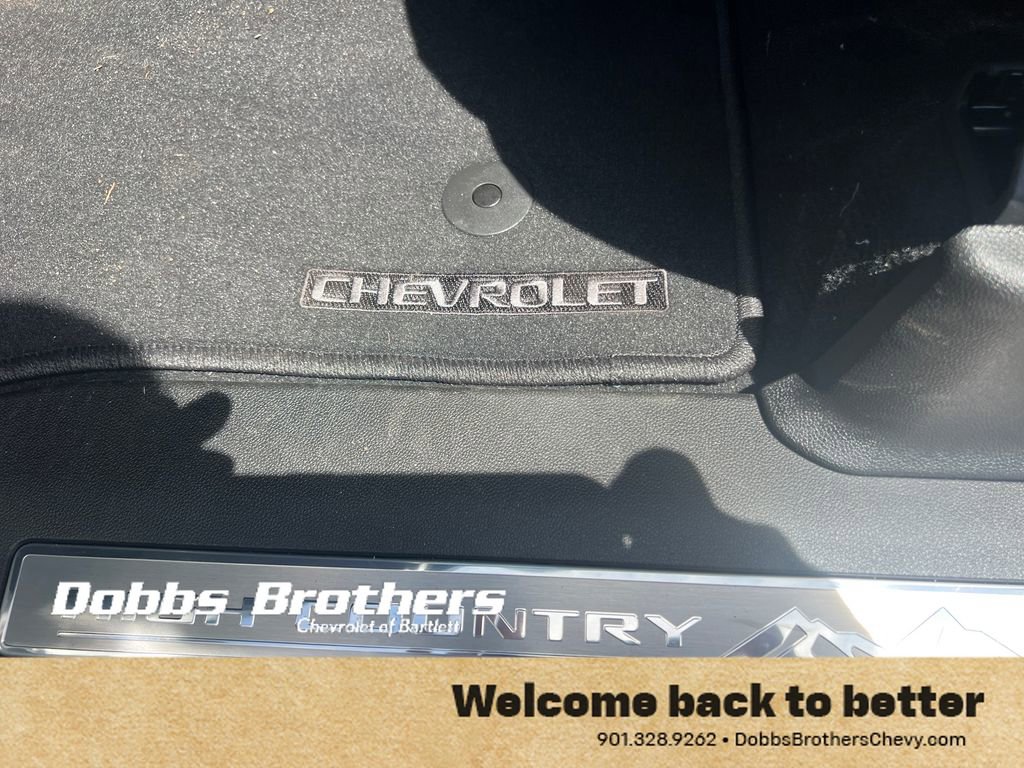 New 2026 Chevrolet Suburban High Country AWD/4WD image 33