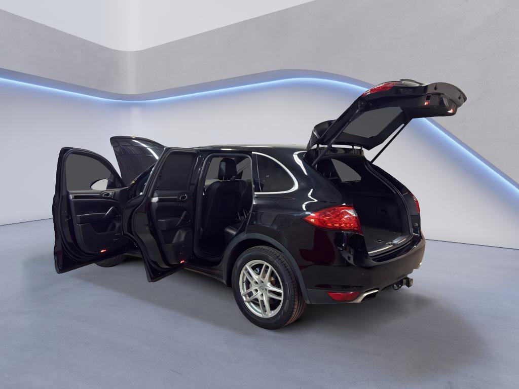 Used 2013 Porsche Cayenne Diesel image 11